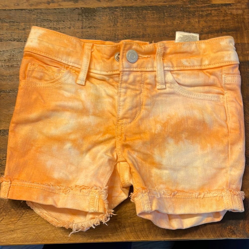 Old navy tye dye shorts